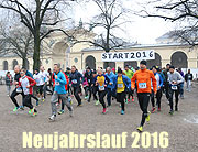 Start Neujahrslauf 2016 im Hofgarten (©Foto: Martin Schmitz)
